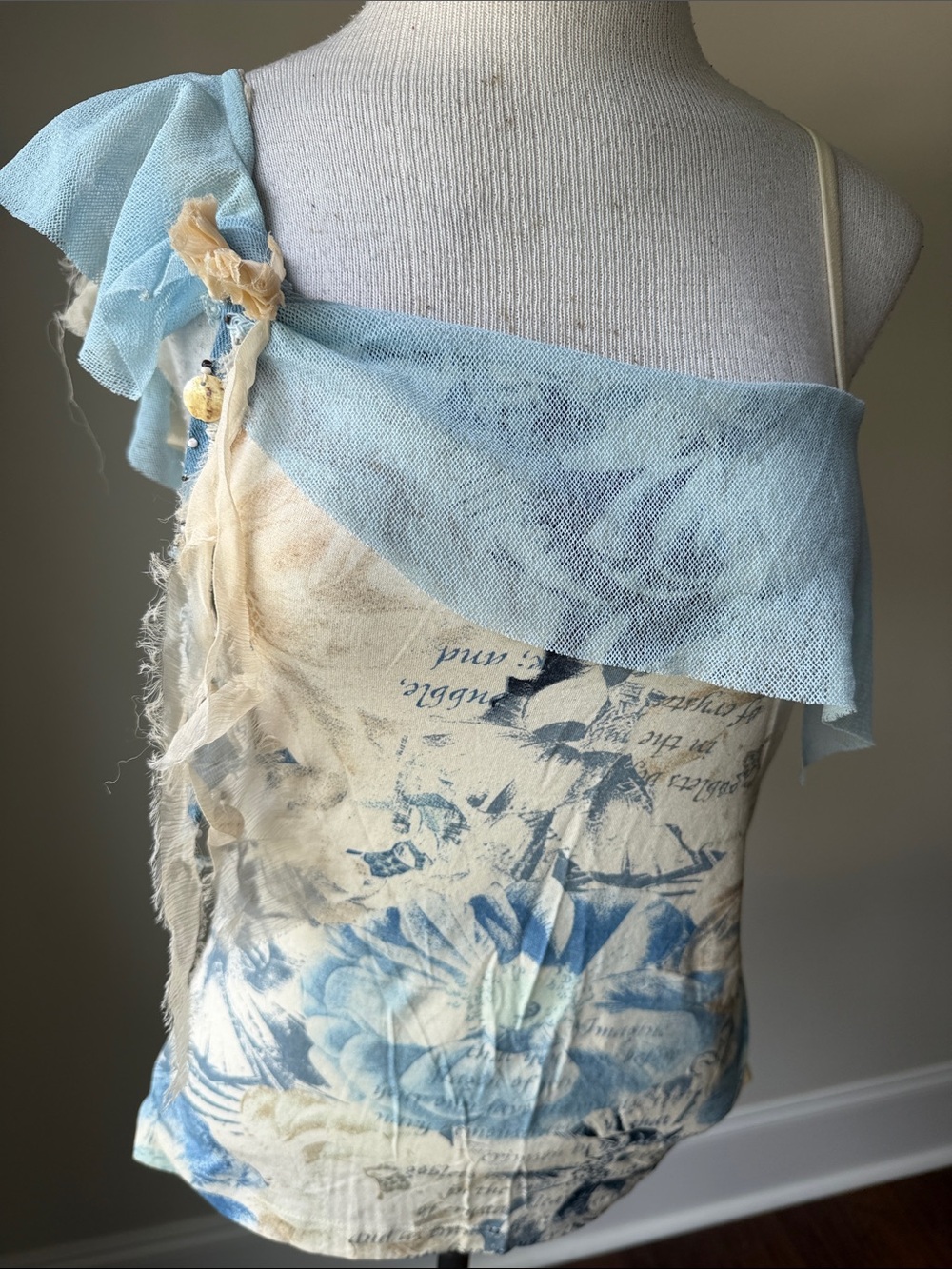 Casadei Blue and Cream Floral One-Shoulder Camisole with Ruffle
